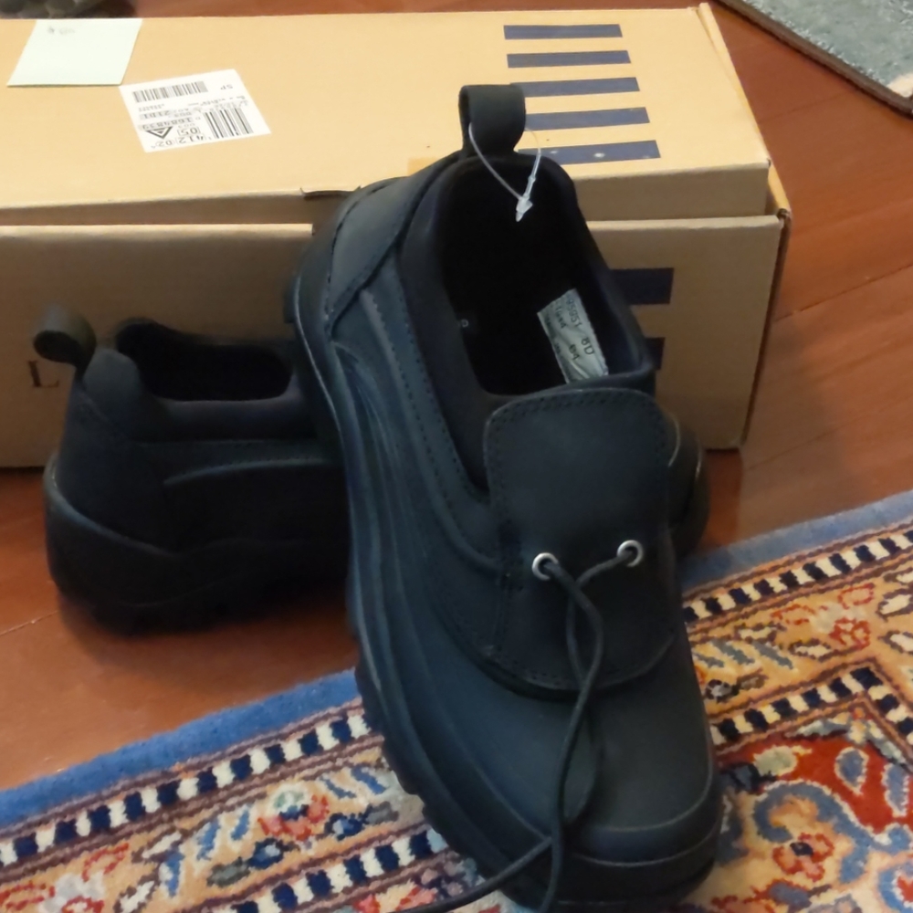 Winter shoes